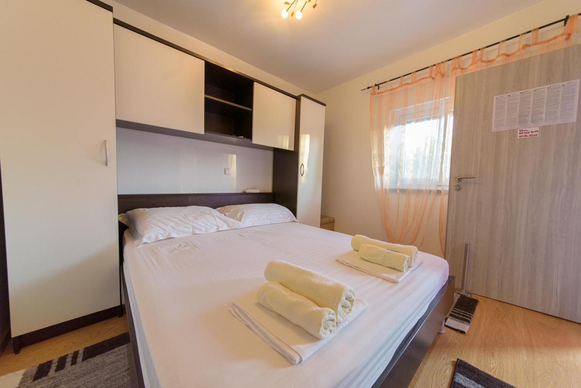 Jeli Apartments Стариград-Пакленица Номер фото